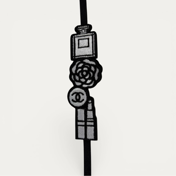 CHANEL Beauty Collection Embroidered Elastic Band Bookmark, Bracelet or Choker - Picture 6 of 8